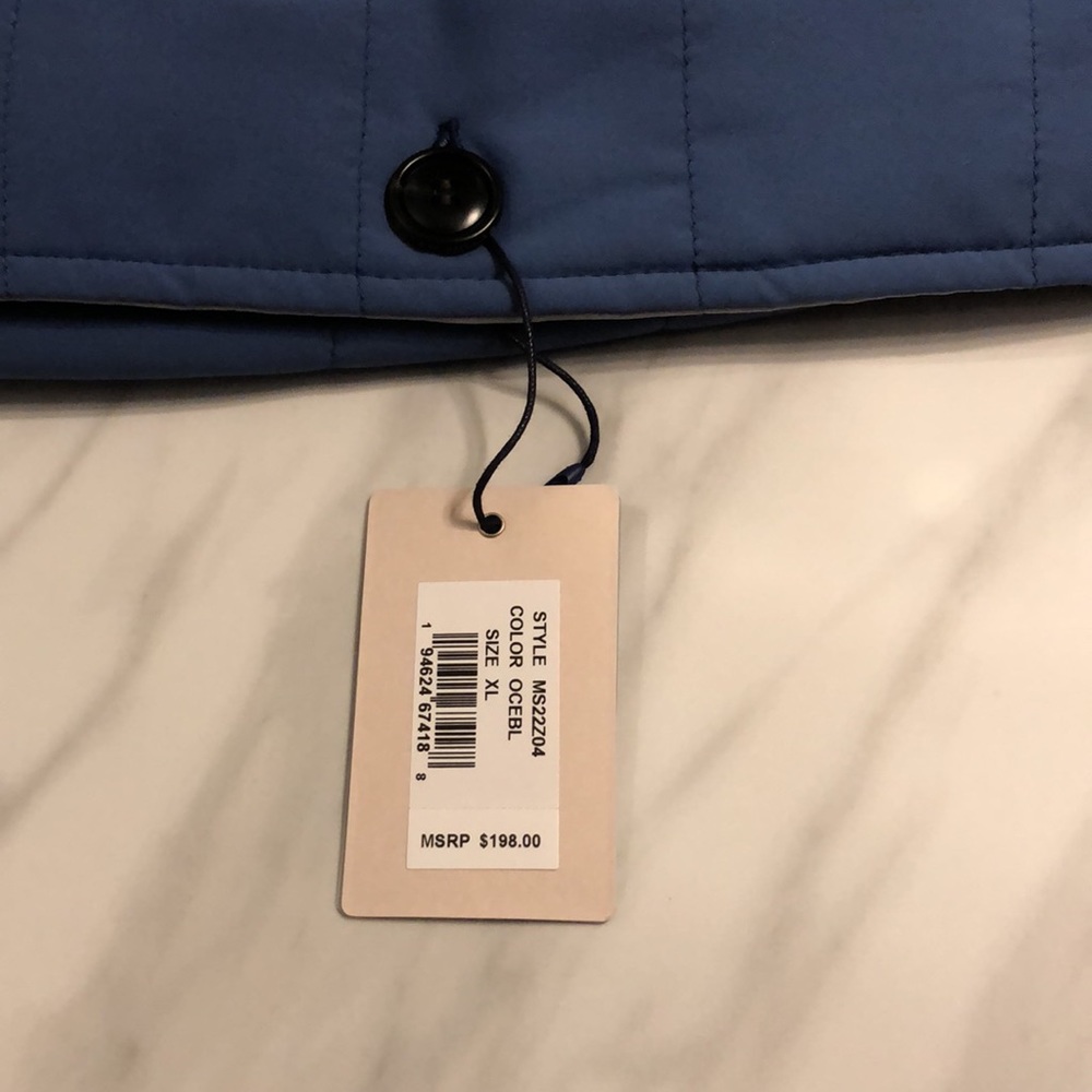 Men’s Peter Millar Reversible Vest - Picture 5 of 6